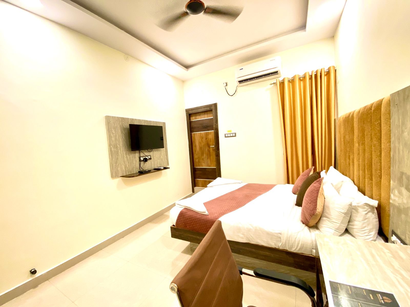Executive Room at Hotel Sky International near Hyderabad airport